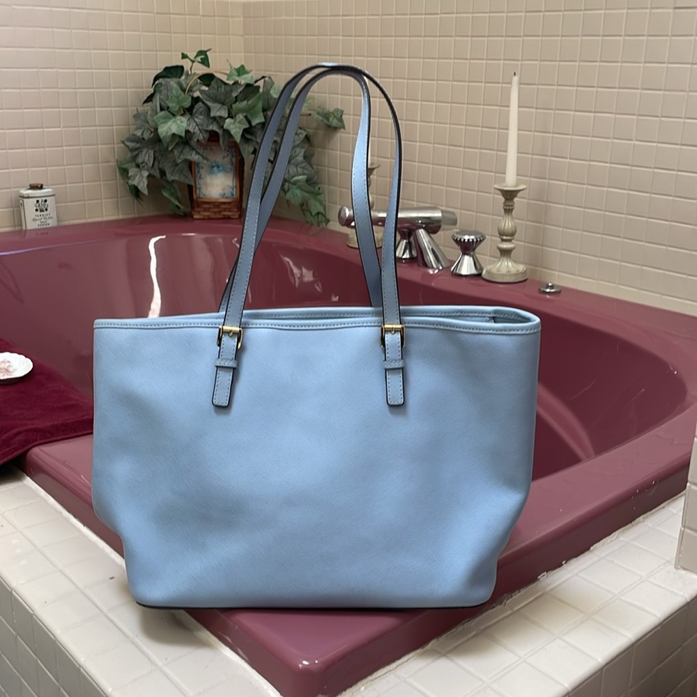 Excellent Condition - image 2